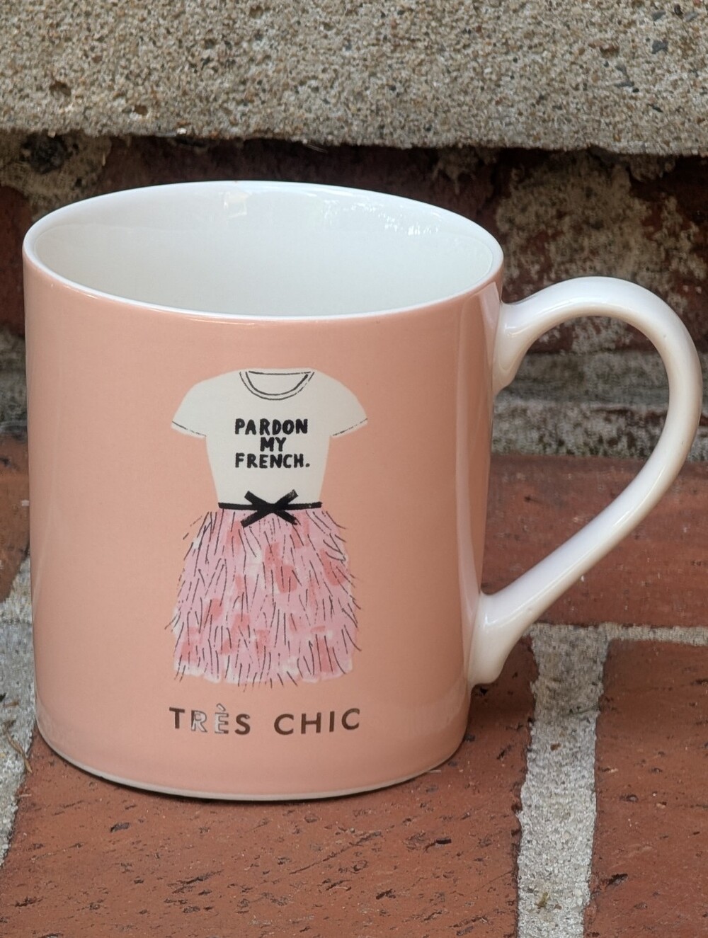 Kate Spade THINGS WE LOVE Pardon My French Tres Chic PINK Mug LENOX